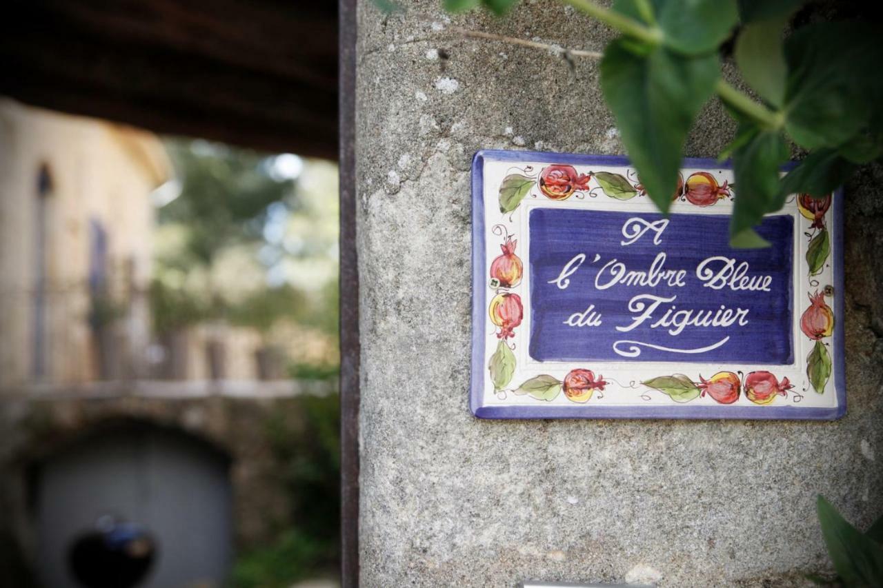 Ombre Bleue Du Figuier, Ailhon Hotel Exterior photo